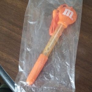 M&M Mini Bubble wand and pin